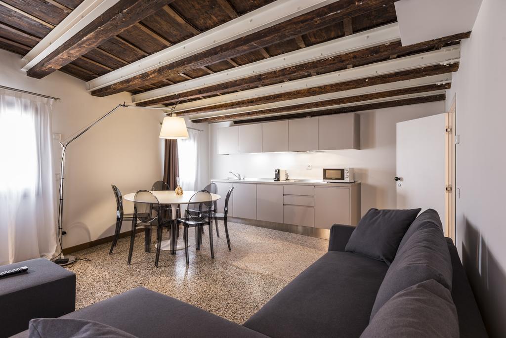 Myplace Campo Santa Margherita Apartments Venezia Eksteriør bilde